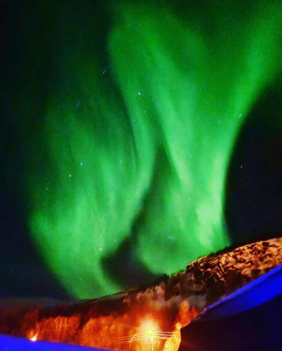 Overnatting Med Sjoutsikt A Rolige Omgivelser Alta Luaran gambar